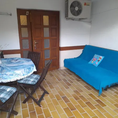 Pansion Adria Haus 3* بوسيدارجي