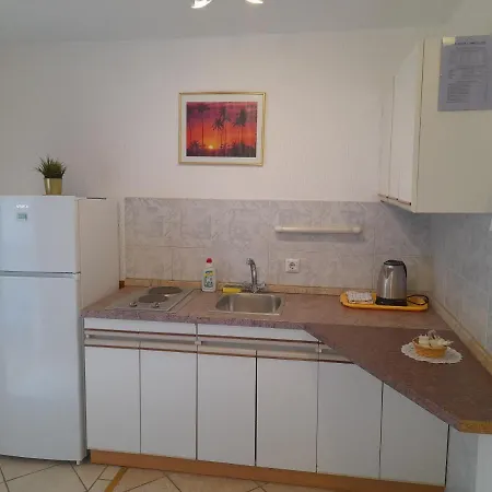 Pansion Adria Haus