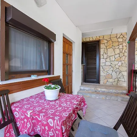 Pansion Adria Haus 3*