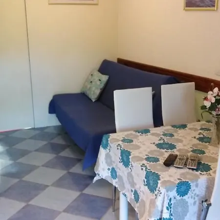 Vendégház Pansion Adria Haus Posedarje