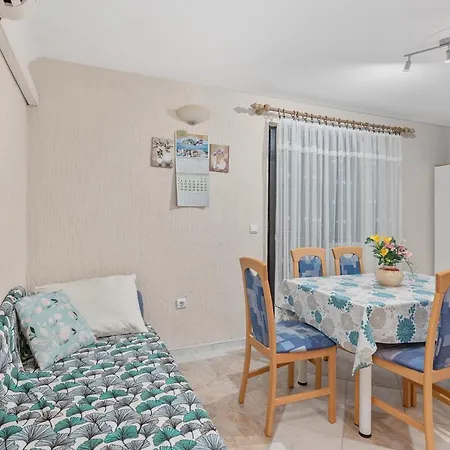 Pansion Adria Haus 3* Posedarje