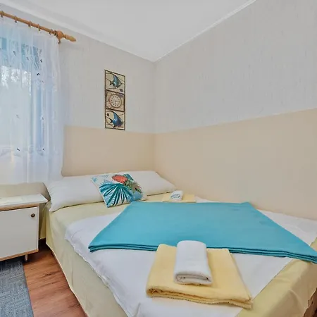 Pansion Adria Haus 3* Posedarje