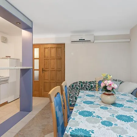 Penzion Pansion Adria Haus 3*