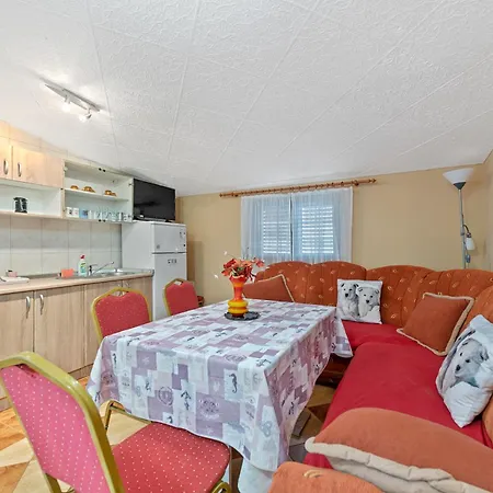Pansion Adria Haus Posedarje