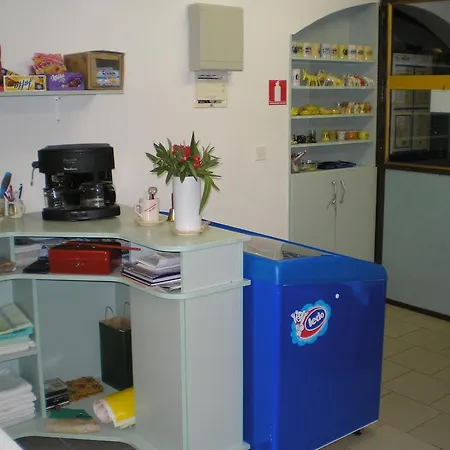 Vendégház Pansion Adria Haus Posedarje