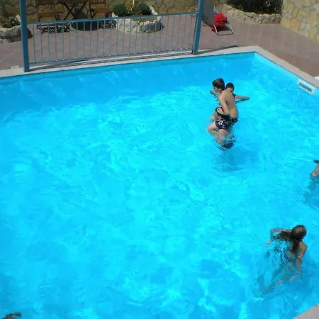 Pansion Adria Haus 3*