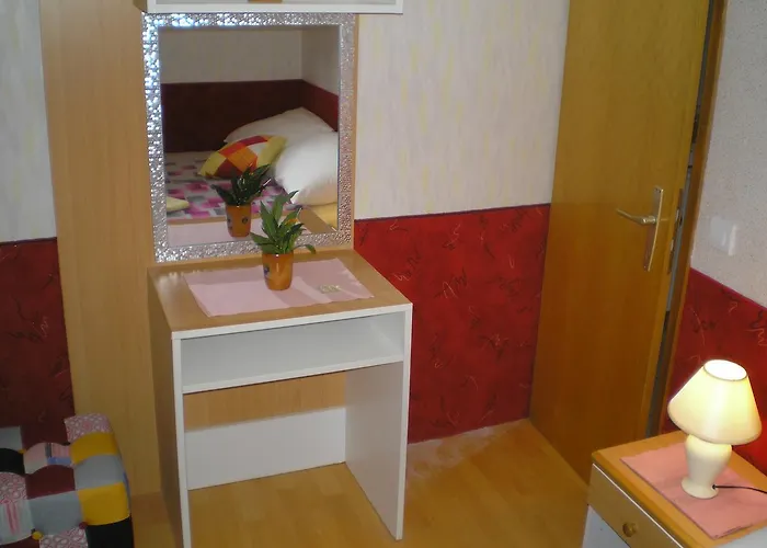 Pansion Adria Haus 포세다르예